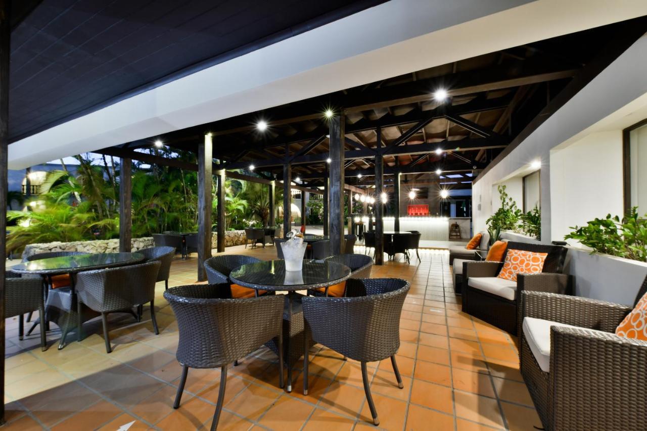 Talk Of The Town Beach Hotel & Beach Club By Gh Hoteles Οράνχεσταντ Εξωτερικό φωτογραφία